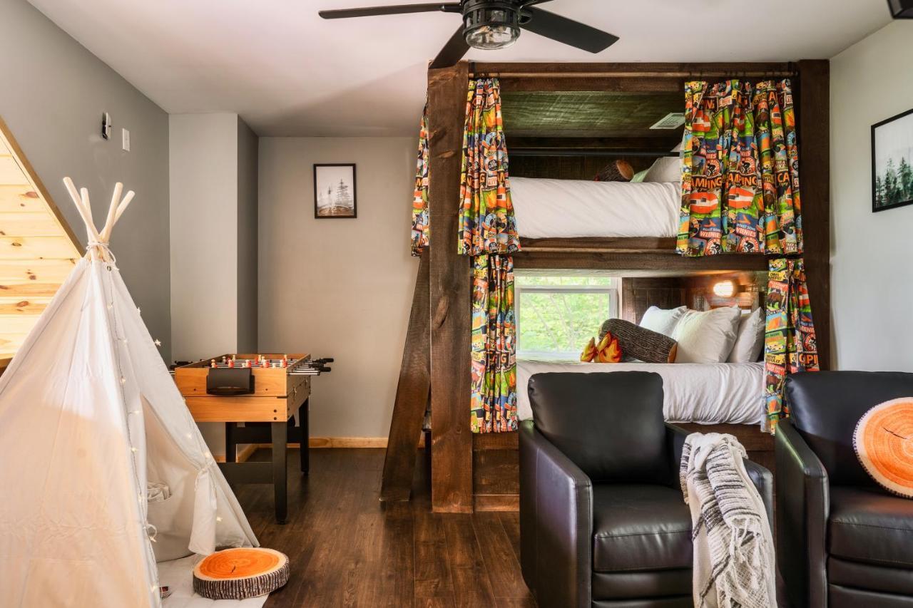 Mountainside - New Luxury Cabin-Fire Table-Hot Tub-3 Pools-Ps5-Bears Gatlinburg Bagian luar foto